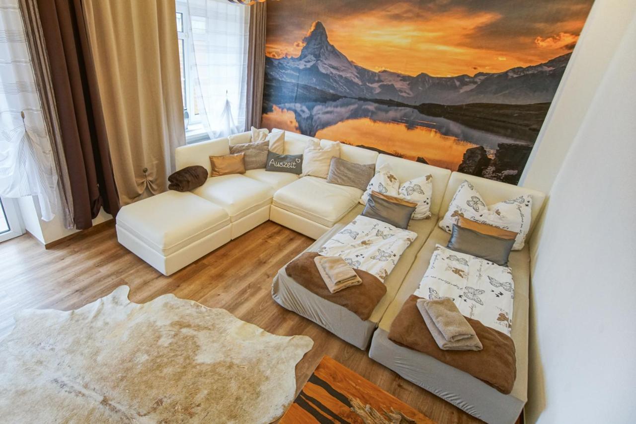 Auszeit Steiraland 1 Mit Privaten Garten Ueberdachter Terrasse Und Parken Leoben  Bagian luar foto