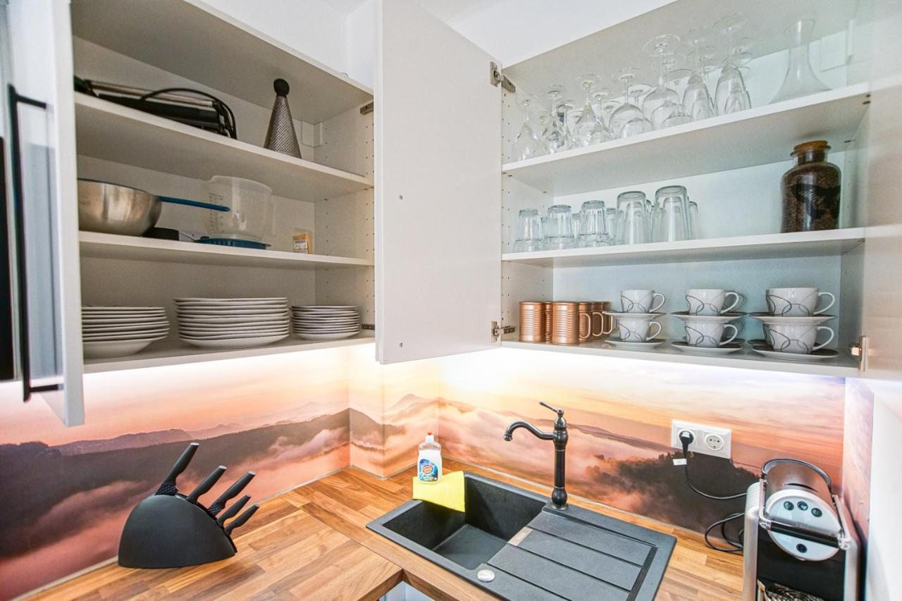 Auszeit Steiraland 1 Mit Privaten Garten Ueberdachter Terrasse Und Parken Leoben  Bagian luar foto